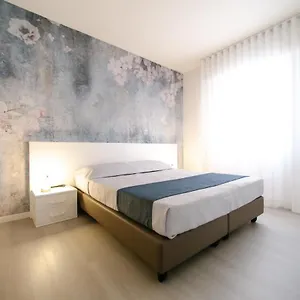 https://mar60-apartments.hotelinveneto.com