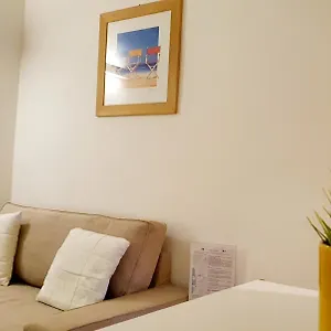 https://beb-al-mare-white-house.it-tuscanyhotel.com